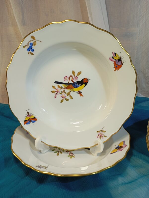 6 db meseszép kézzel festett magyar Royal Danube (Ajka) madaras porcelán tányér - Image 5
